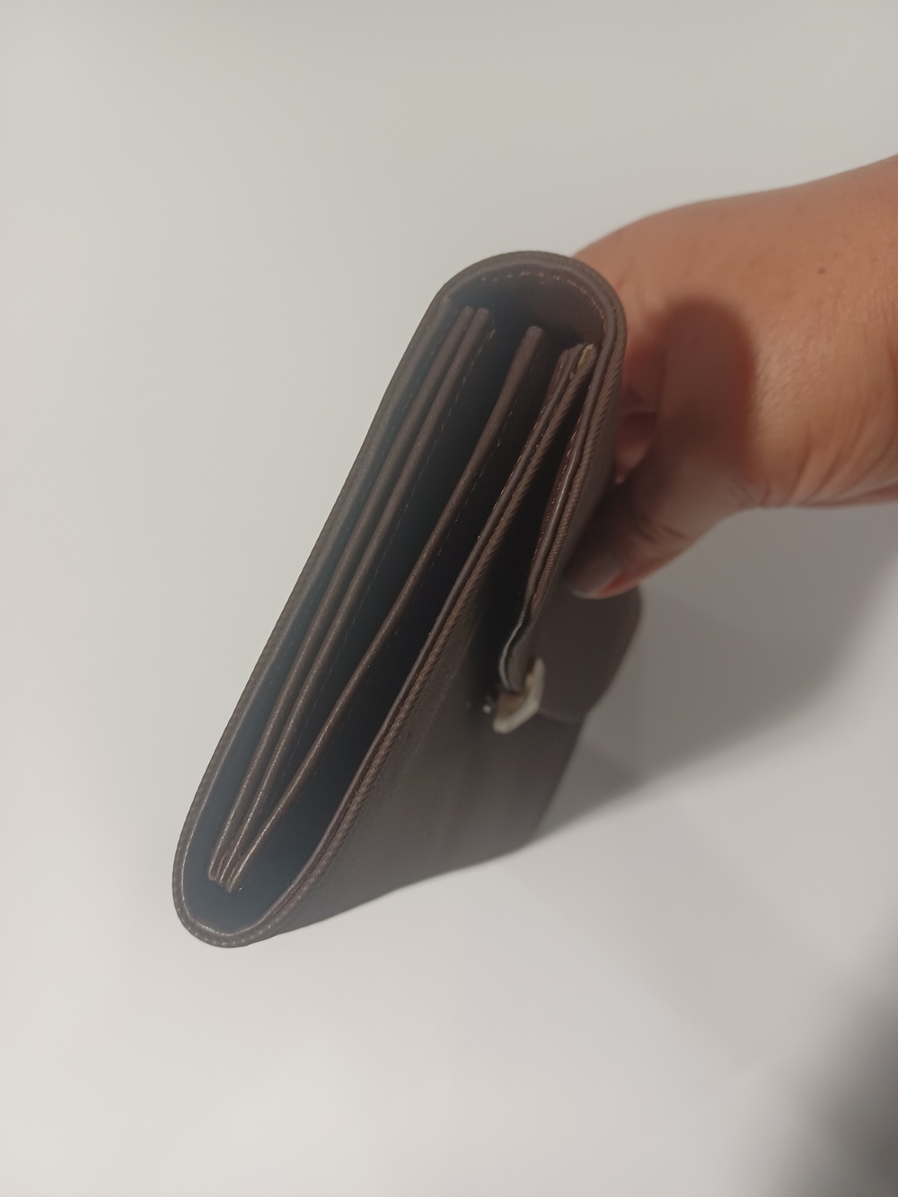 Mandarina Duck Chocolate Brown Clutch Wallet - Classic Button Closure - Picture 4 of 8